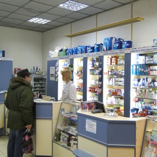 Инфракрасные обогреватели Алмак ИК-16 в аптеке