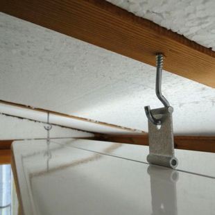 Крепление инфракрасного обогревателя Алмак ИК-5 на потолок